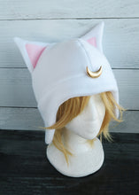 Load image into Gallery viewer, Artemus Moon Fleece Hat