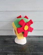 Load image into Gallery viewer, Bell Blossom Flower Fleece Hat