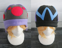 Load image into Gallery viewer, Widow Fleece Hat