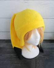 Load image into Gallery viewer, Pik Fleece Hat