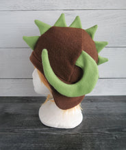 Load image into Gallery viewer, Curled Horn Dragon Fleece Hat