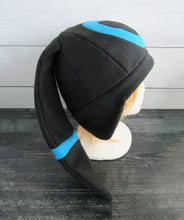 Load image into Gallery viewer, Umb Fleece Hat