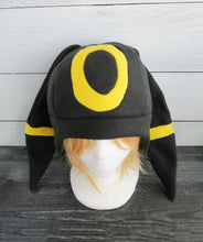 Load image into Gallery viewer, Umb Fleece Hat