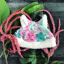 Load and play video in Gallery viewer, Spring Cat Hat - Flower Cat Fleece Hat - Sherpa Hat