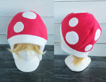 Load image into Gallery viewer, Mushroom Fleece Hat