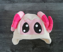 Load image into Gallery viewer, Dom Sheep Fleece Hat