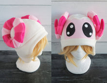 Load image into Gallery viewer, Dom Sheep Fleece Hat