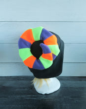 Load image into Gallery viewer, Custom Sheep Tri-Color Horns - Fleece Hat
