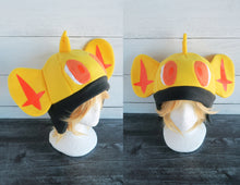 Load image into Gallery viewer, Yellow-Blue Lion Fleece Hat