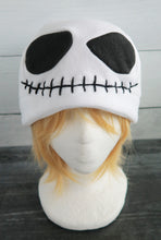 Load image into Gallery viewer, Smiling Skull Fleece Hat