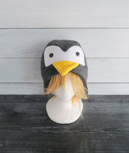 Load image into Gallery viewer, Penguins Fleece Hat