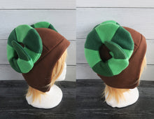 Load image into Gallery viewer, Custom Sheep Two-Toned Horns - Fleece Hat
