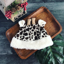 Load image into Gallery viewer, Giraffe Fleece Hat - Sherpa Hat