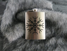 Load image into Gallery viewer, Viking Compass Flask