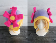 Load image into Gallery viewer, Bell Blossom Flower Fleece Hat

