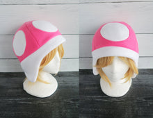Load image into Gallery viewer, Mushroom and Toad Fleece Hat
