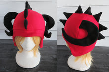 Load image into Gallery viewer, Curled Horn Dragon Fleece Hat
