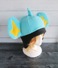 Load image into Gallery viewer, Yellow-Blue Lion Fleece Hat
