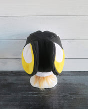 Load image into Gallery viewer, Emo Fleece Hat
